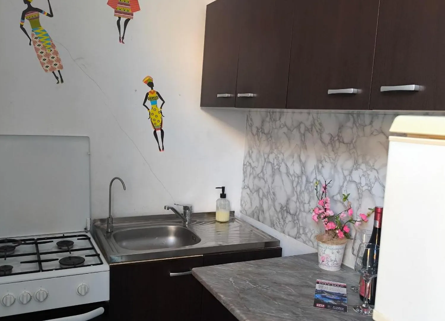 Old Town Studio - Vintage Bucharest Apartment